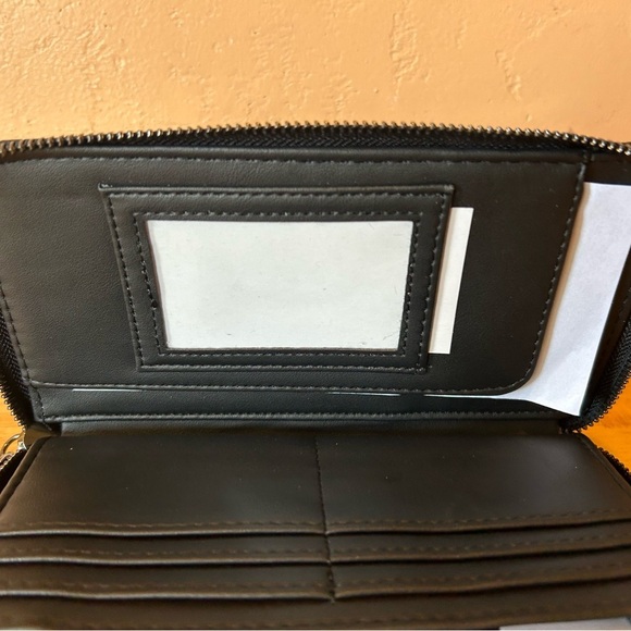 BETSEY JOHNSON XOXO Black Embossed Full Zip Wristlet Wallet. - Picture 5 of 10